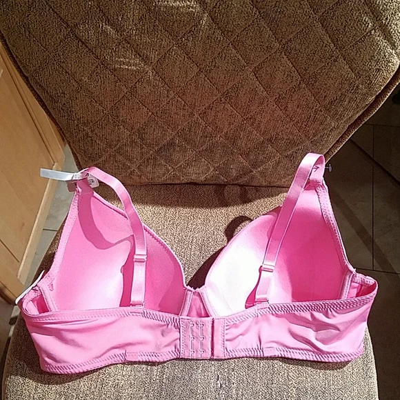 French Affair Underwire Pink Bra NWT - Picture 2 of 4